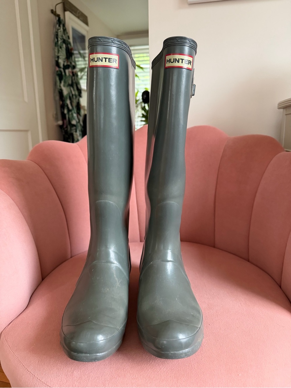Hunter Tall Women's Rain Boots in Gray - size 9.5